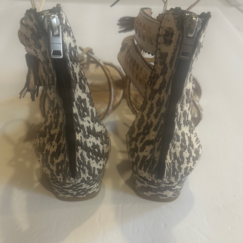 Coach Via with Demi wedge Stylish Beige tan and Black Sandals with back zipper - Picture 6 of 10